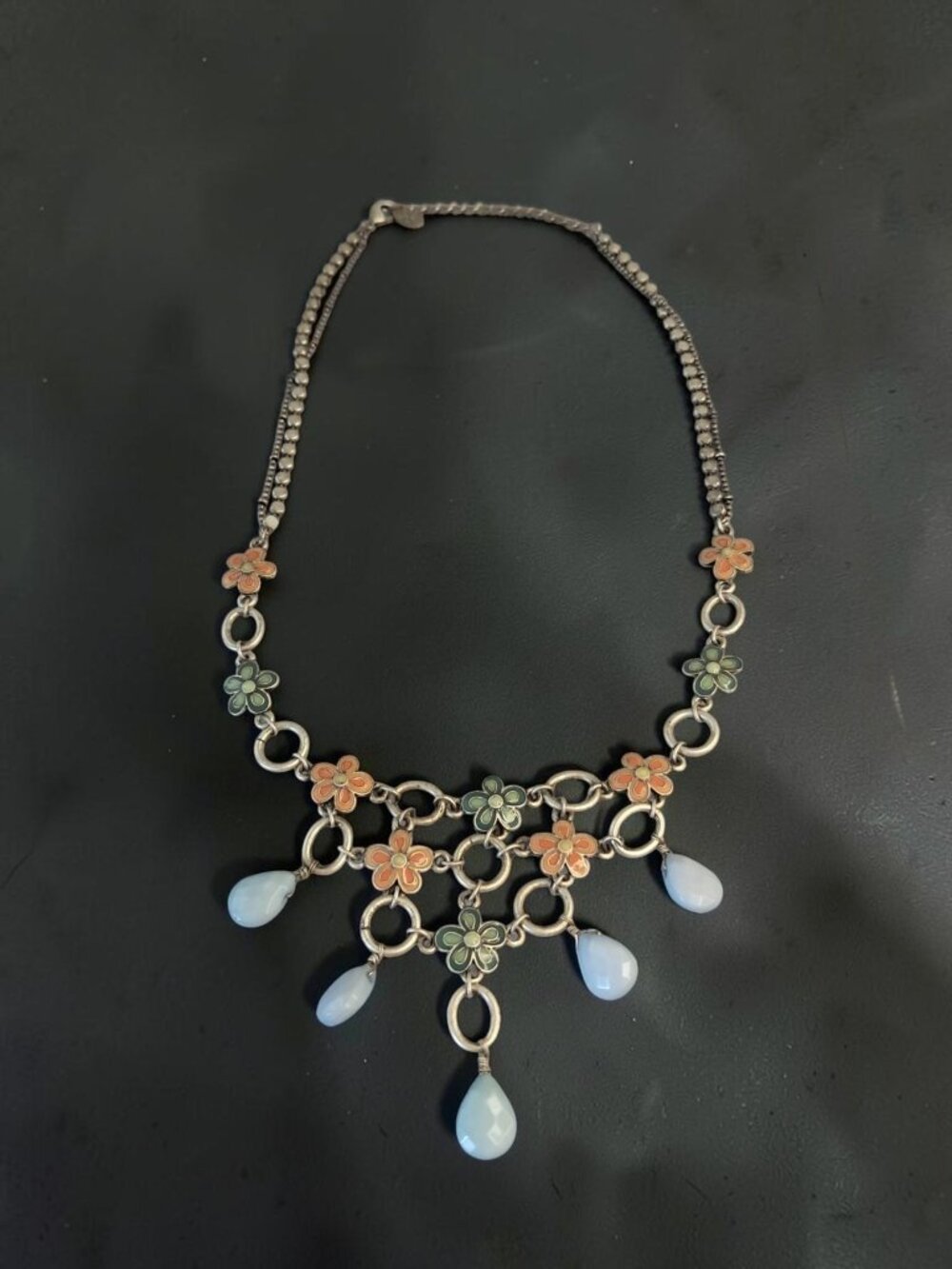 Vera Bradley Silver Tone Blue Teardrop Flower Statement Necklace Jewelry Gift